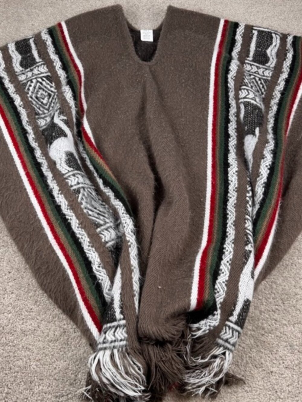 JMC 100% Virgin Wool Fringed One Size Hand Knit Poncho Aztec Grey Southwest